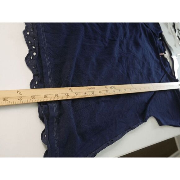 Umgee Linen Blend Back Lace Detail Round Neck Short Sleeve Top with Ruffle Hem S - Picture 6 of 8